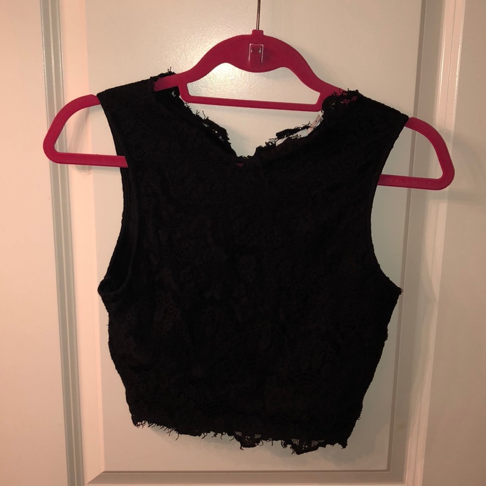 Kimchi blue cropped going out top